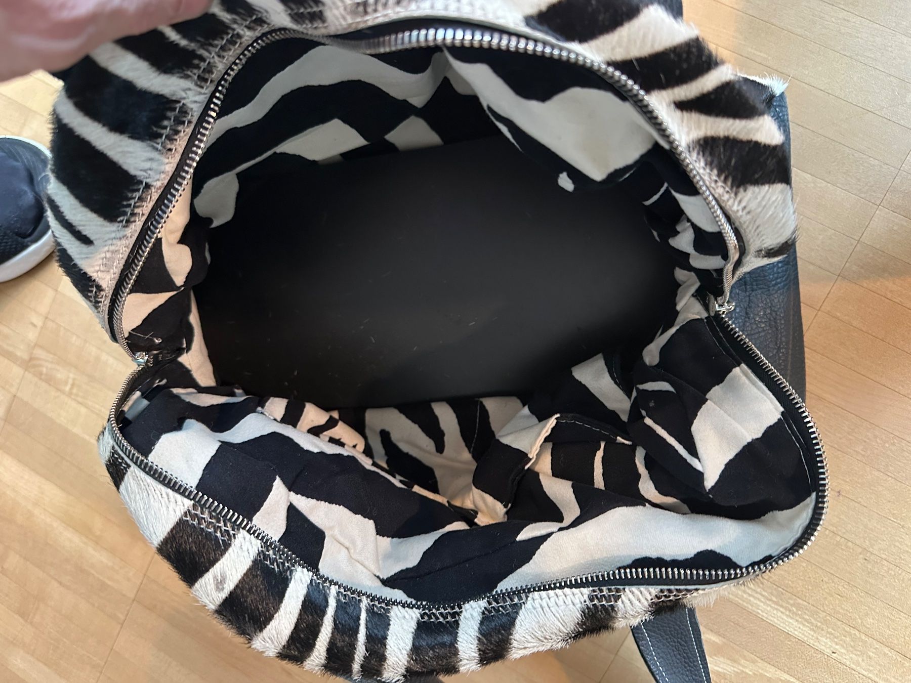 Borse da donna: Fell-Tasche mit Zebra-Muster – Usato da Winterthur venduto da Hoesch007 3