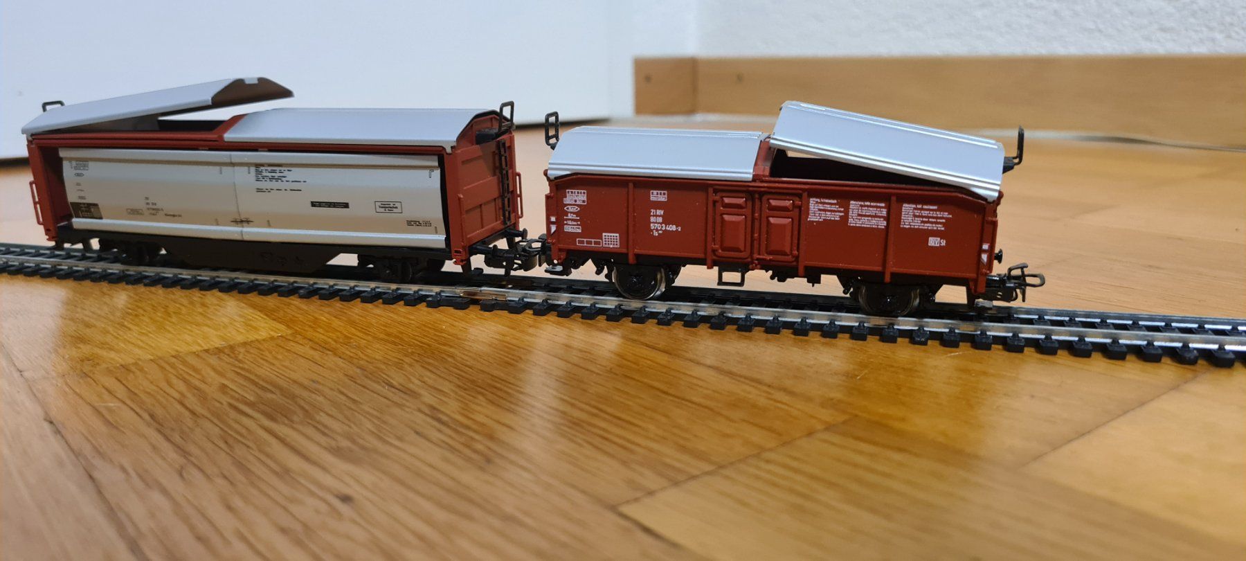 Märklin Trains électriques: 2x H0 Märklin Schiebedachwagen der DB – D'occasion à Steffisburg par losti33 2
