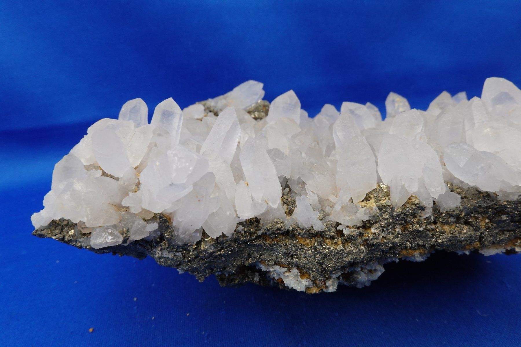 Mineralien & Heilsteine: Bergkristall mit vielen Zeptern – Gebraucht aus Schinznach Bad von Demerald 3