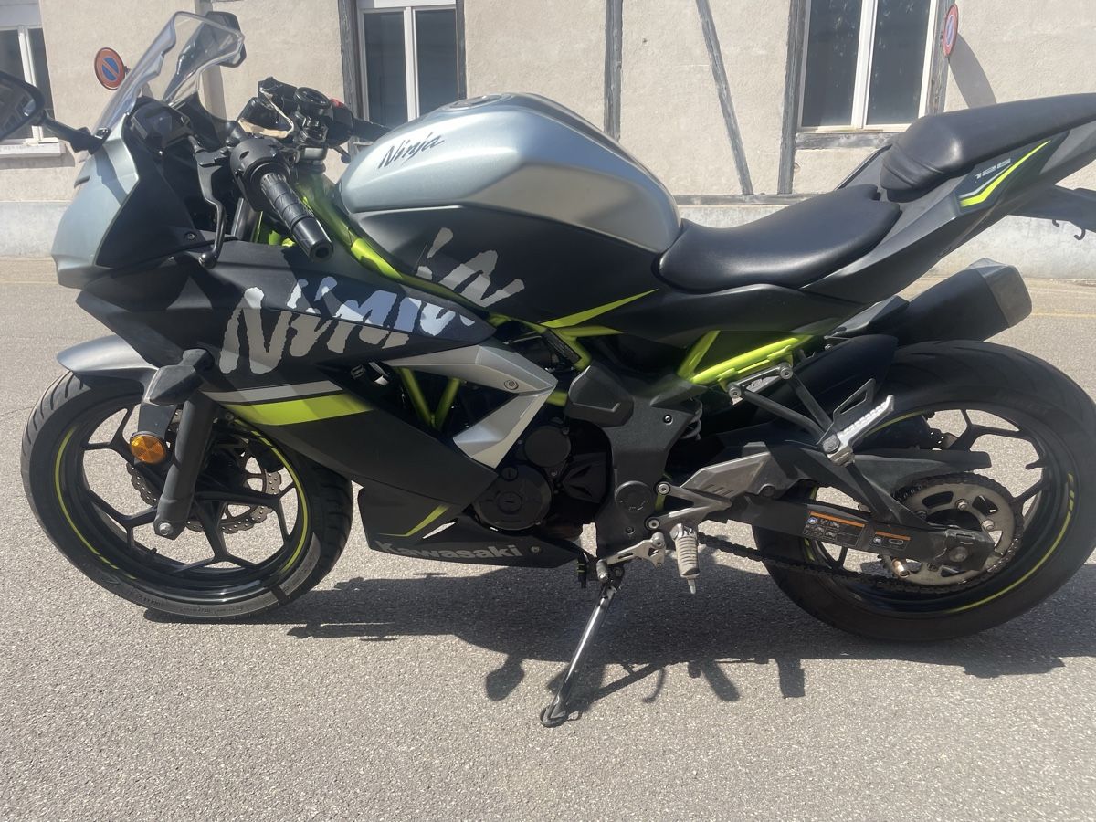Kawasaki Strasse: Kawasaki Ninja 125er – Gebraucht aus Duggingen von emi_j7xh 1