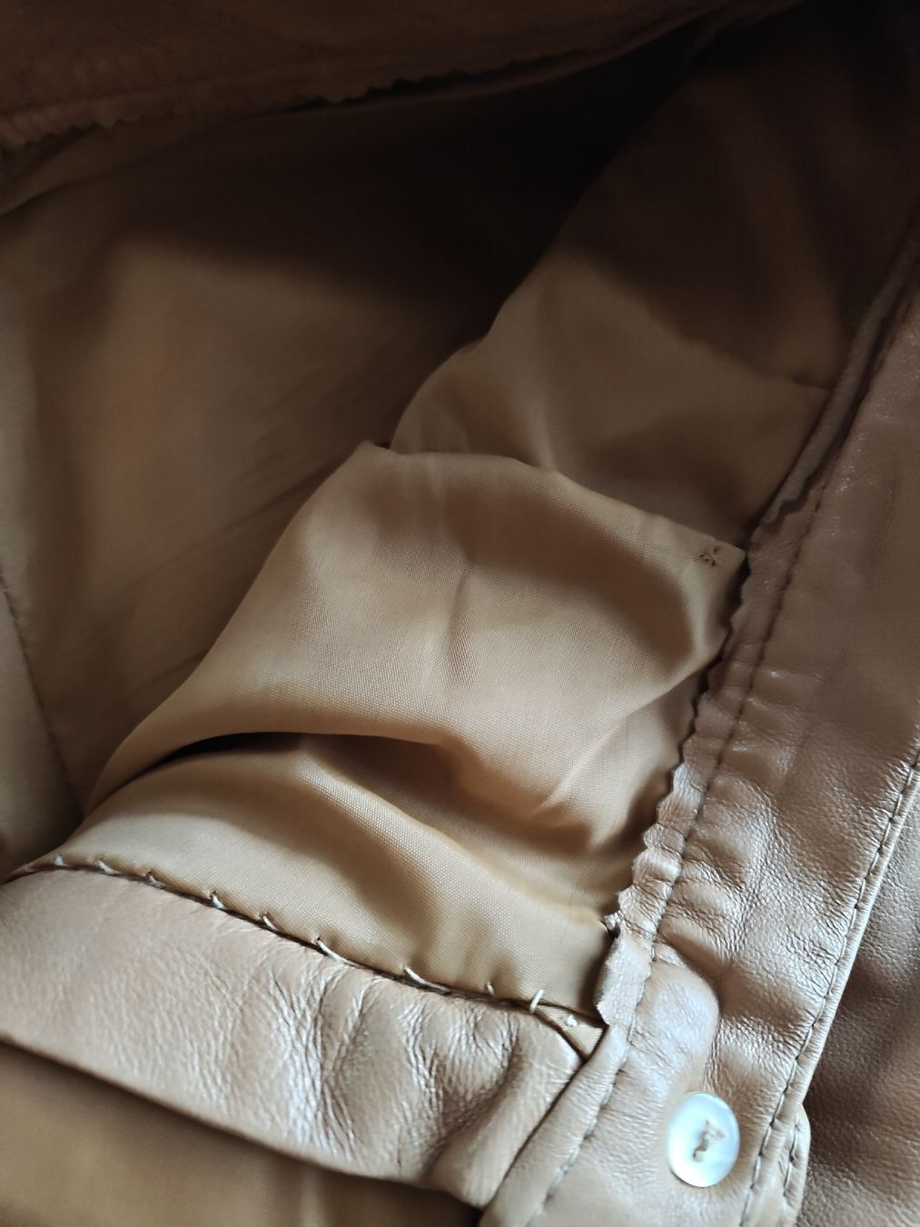 Pantaloni: Echtlederhose 40 neu – Nuovo (secondo la descrizione) da Bätterkinden venduto da Elefantenzoo 2