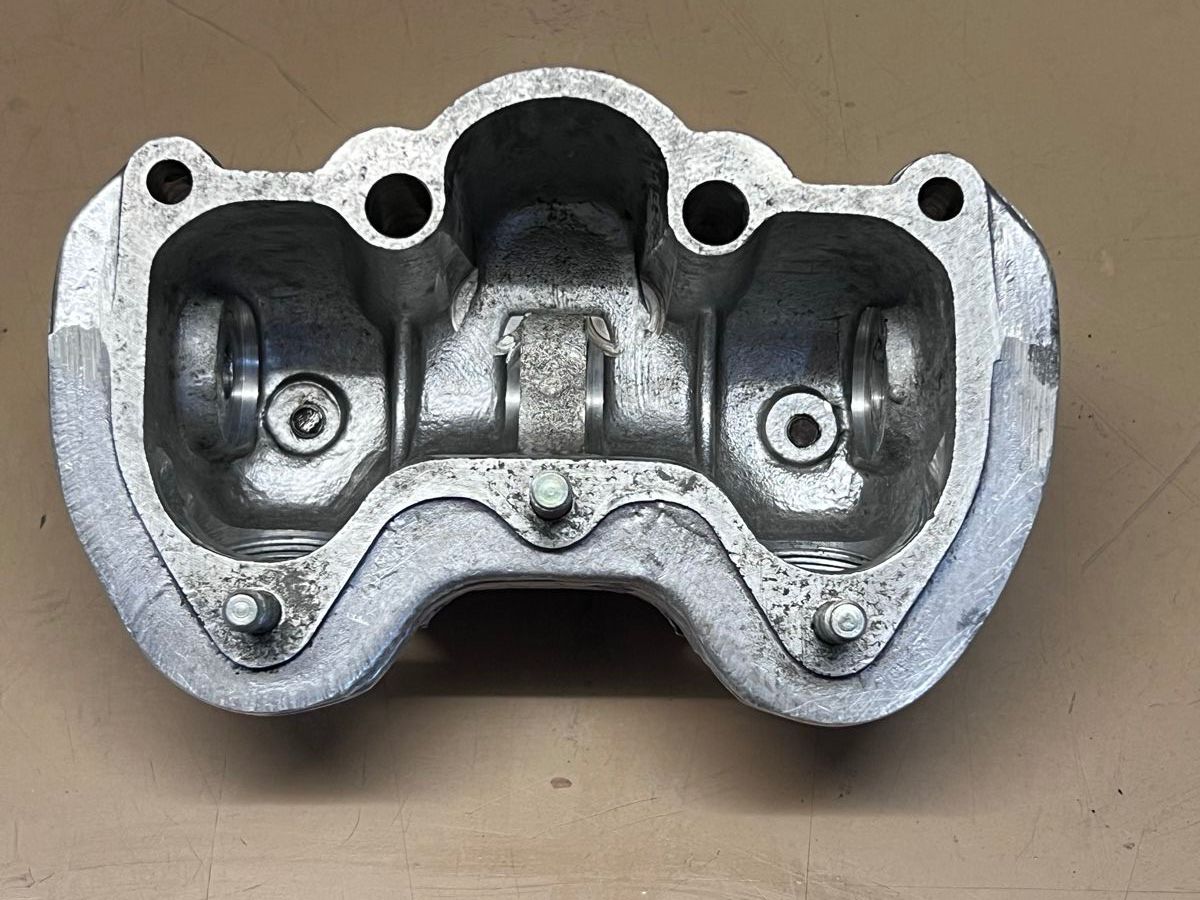 Triumph Tutti i ricambio per moto: Triumph Bonneville Oldtimer Ventildeckel 1 – Usato da Rickenbach / Sulz venduto da Alfisti156 4