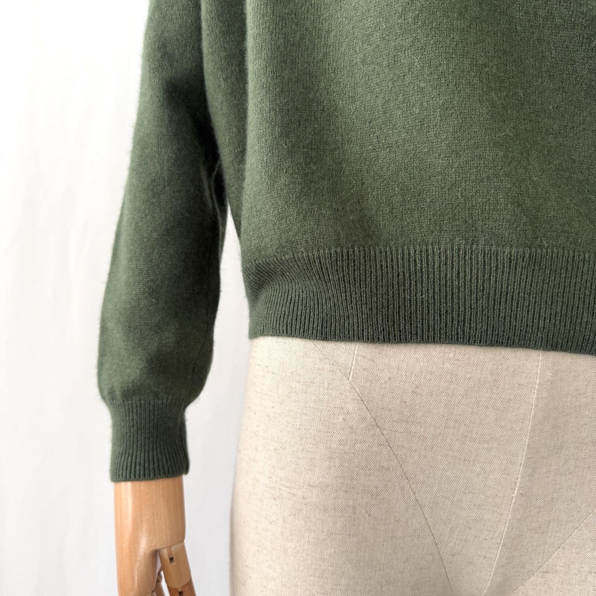 FTC Maglioni & Felpe: FTC Cashmere & Lyocell Pullover – Nuovo (secondo la descrizione) da Emmen venduto da Colette-Juliette 2