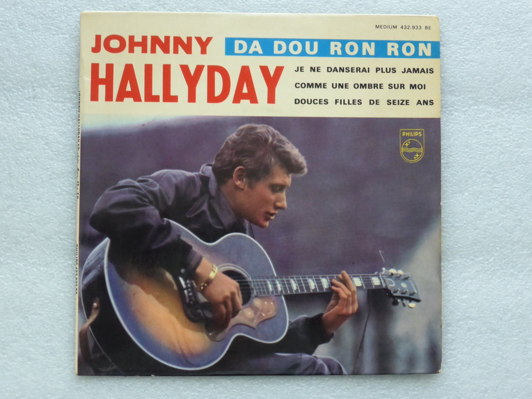 Dischi in vinile: Vinyl Single   EP  JOHNNY HALLYDAY – Usato da Küssnacht am Rigi venduto da Mondkinder