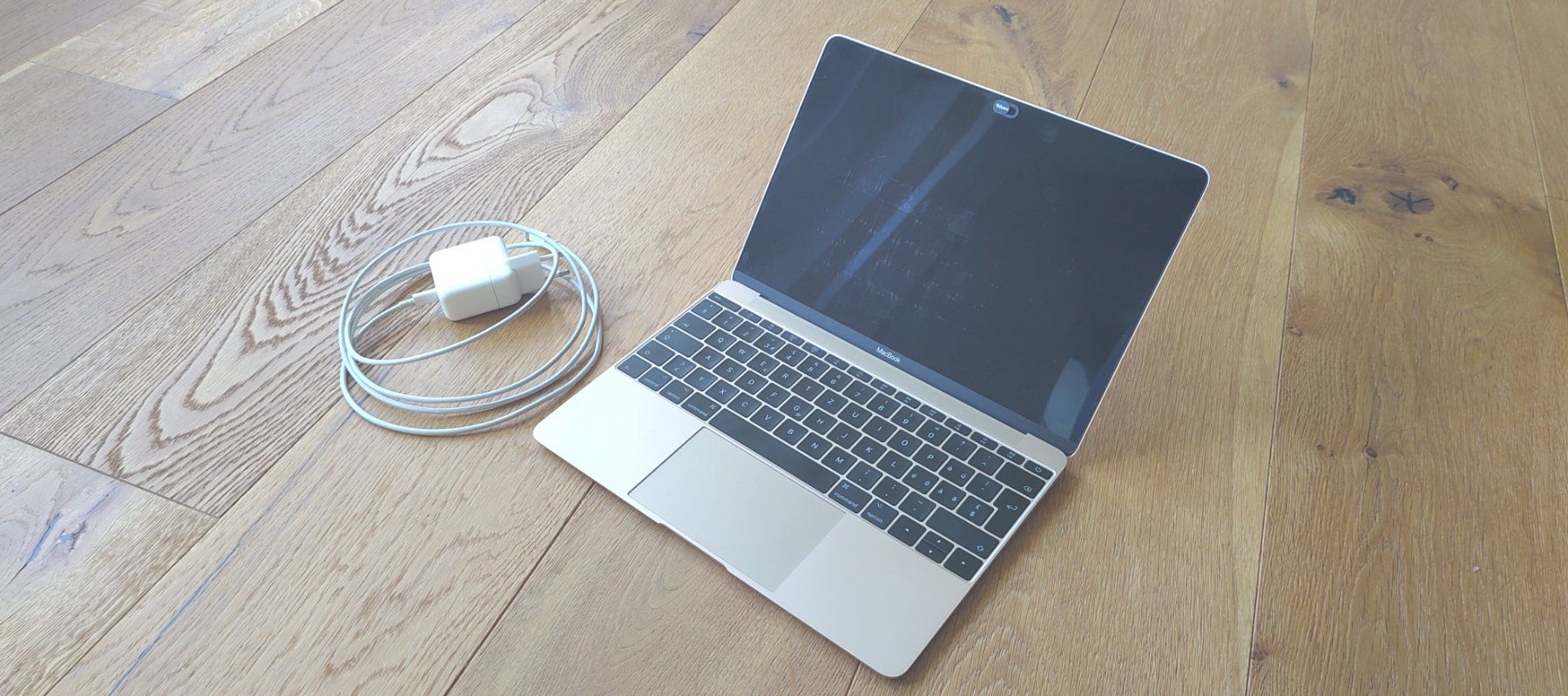 Apple Portables: MacBook - Retina, 12 Zoll, 2017 – D'occasion à Brütten par katja.blumer 3