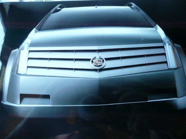 Cadillac Dokumente: Cadillac Pressemappe 2001 – Gebraucht aus Zofingen von sosalinos01 6