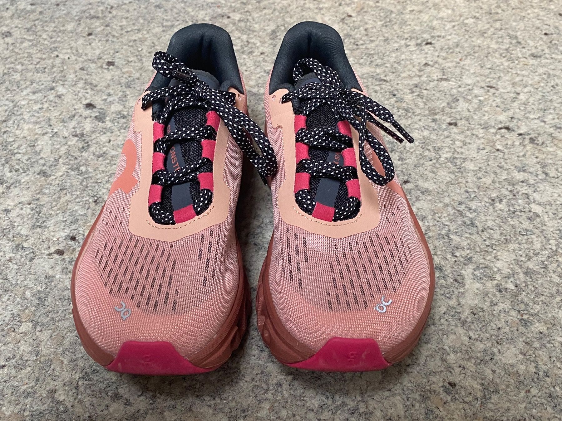 On Scarpe da donna: Laufschuh / Runningschuh on Cloudmonster Gr. 36 – Usato da Wattwil venduto da edel88 4