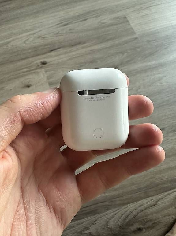 Apple Kopfhörer: Original Apple AirPods inkl. Ladecase – Gebraucht aus Bern von Be4rstr1ker 1