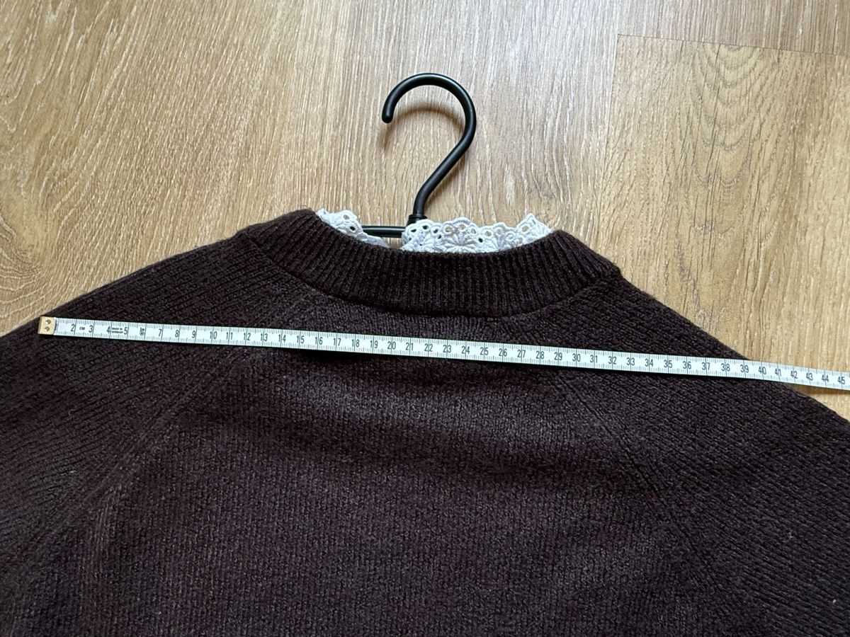 Pullover & Sweatshirts: Pull maille marron col blanc broderie Waikiki, t.M – Gebraucht aus Tavannes von Thriftshop 3