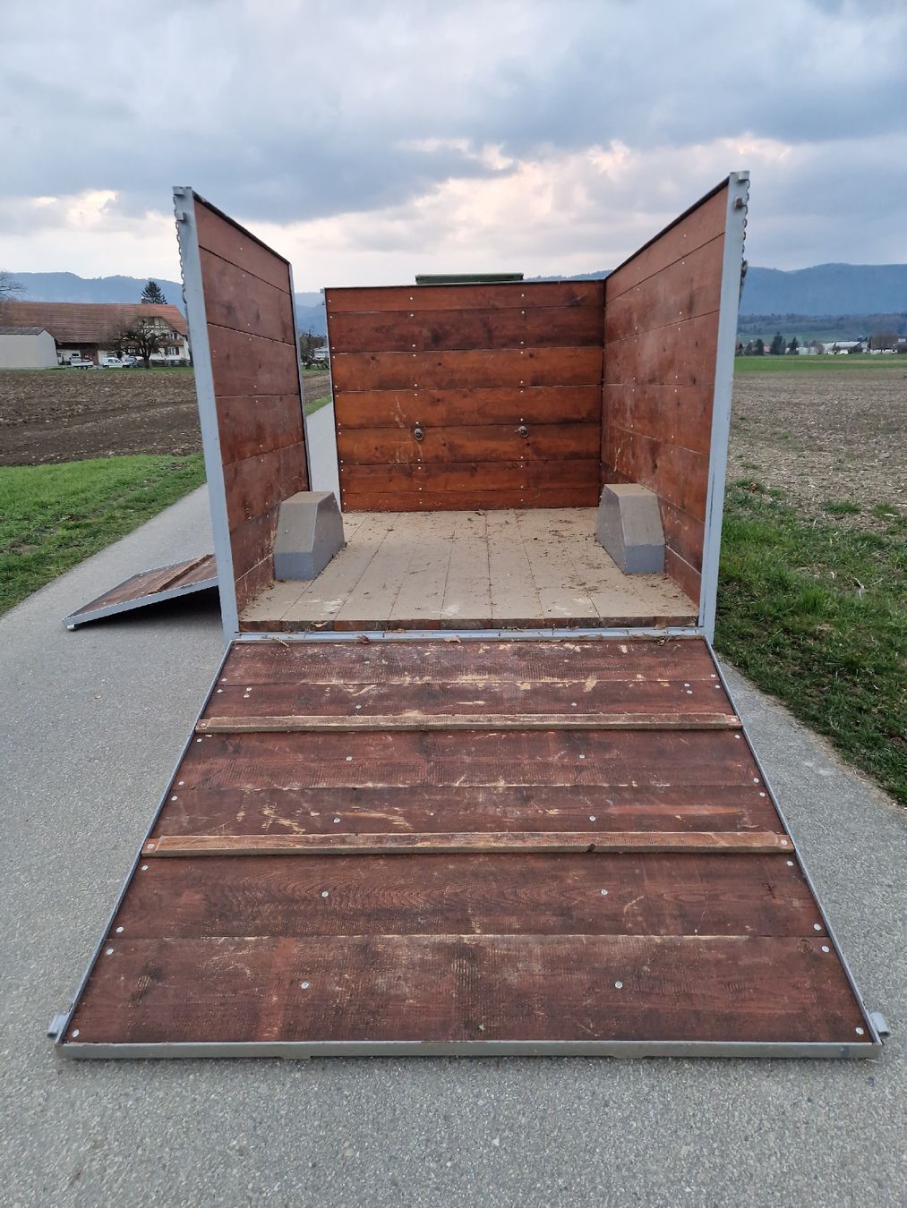 Anhänger: Viehtransport-Anhänger – Gebraucht aus Studen BE von valtra66 4