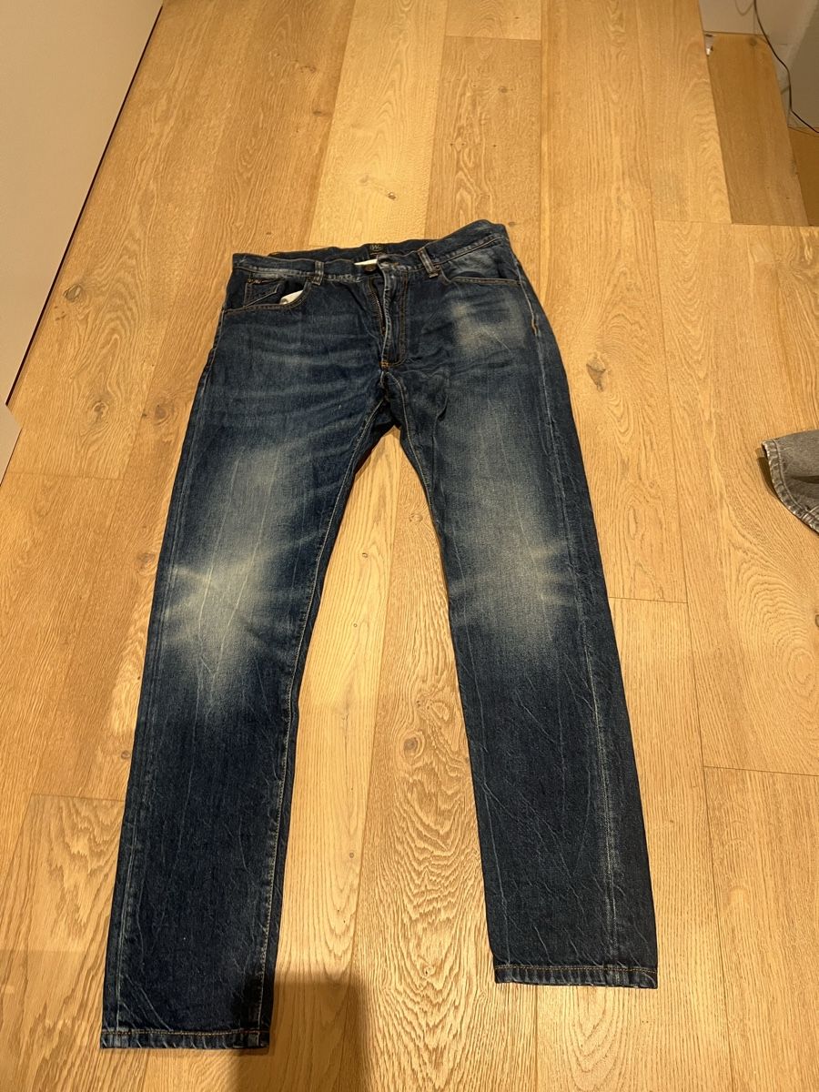 Jeans: WIR Hose - Wrong is Right – Usato da Aarau venduto da dju_8qcq