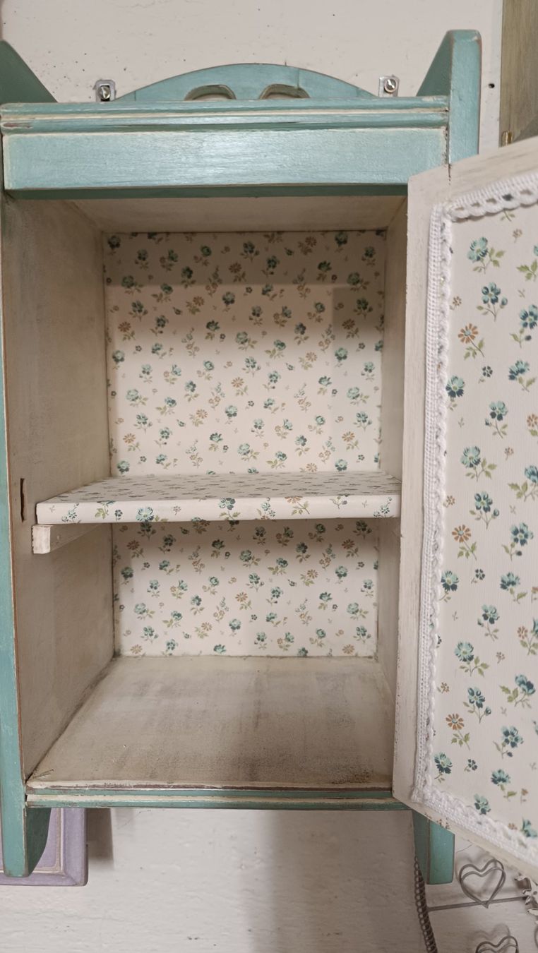 Scaffali: Shabby chic wandkästli wandregal – Nuovo (secondo la descrizione) da Zürich venduto da Jul69