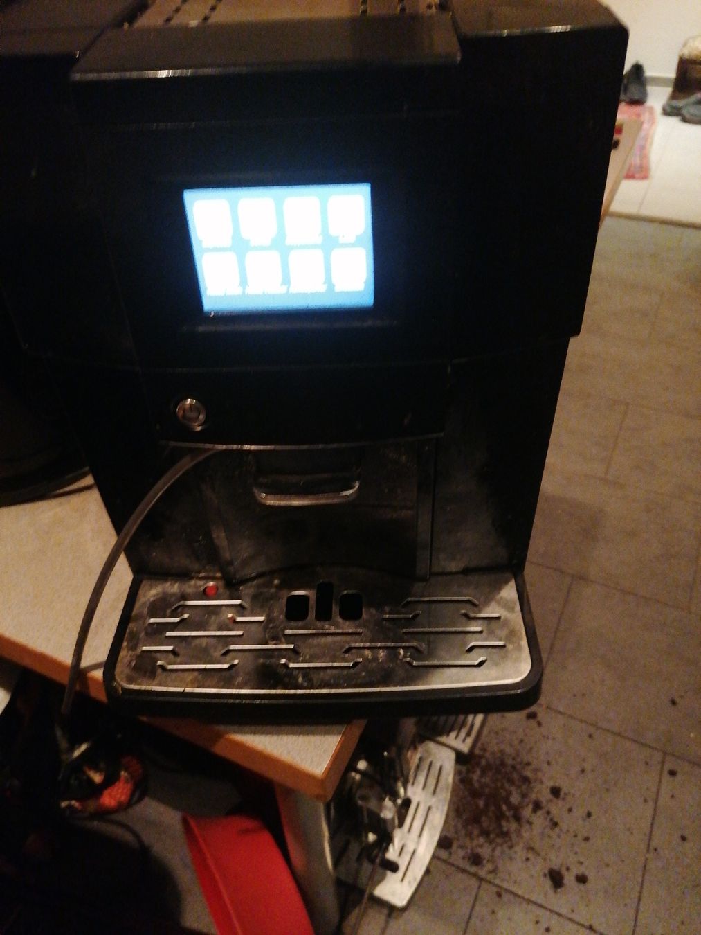 Kaffeemaschinen & Espressomaschinen: Kaffeemaschine vollautomatisch – Gebraucht aus Stansstad von kam_5wgj