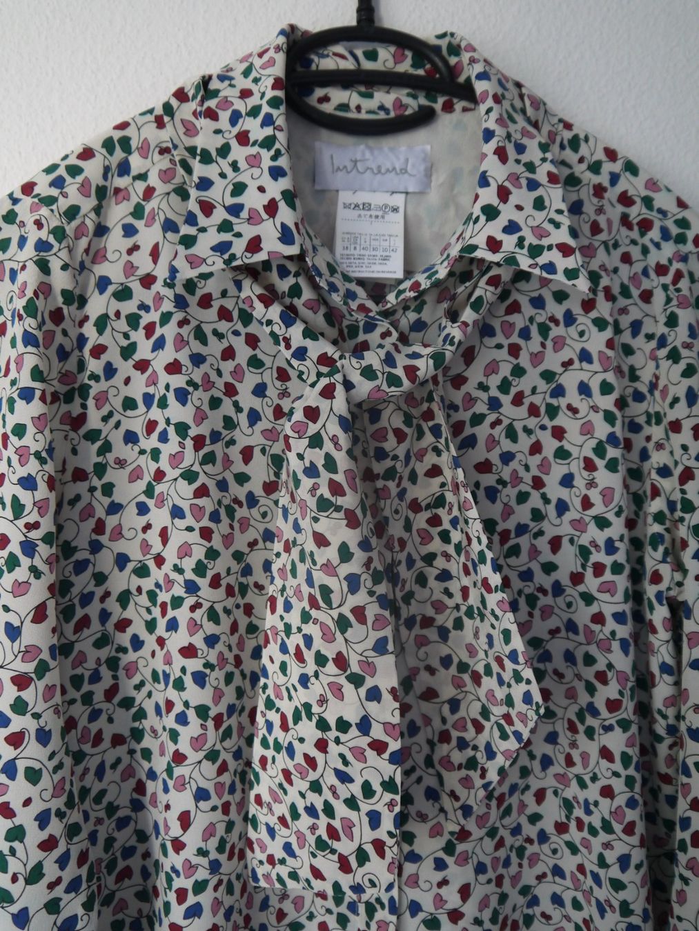 Camicette: intrend Bluse aus Seide Gr.38 – Usato da Hagendorn venduto da Blaf 3