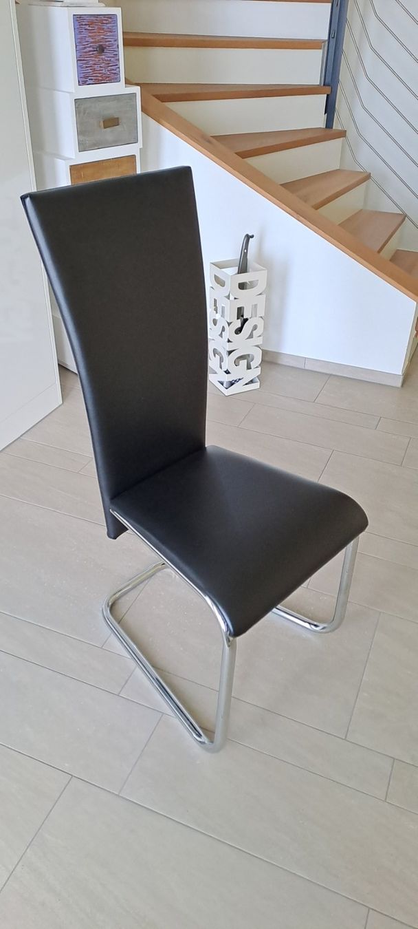 Sedie: Kunstleder Stuhl – Usato da Niederbüren venduto da Olaw 1