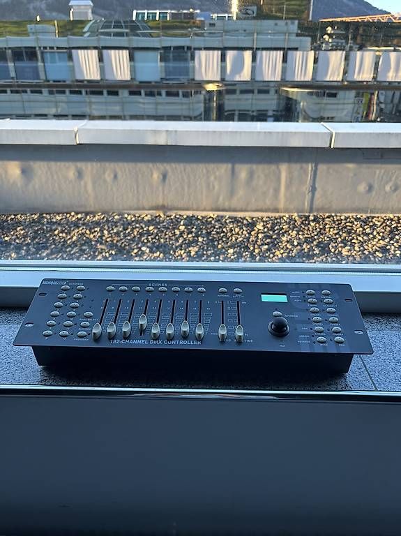 Sistema di controllo: HQ Power VDPC174  192 Channel DMX Controller – Usato da Cazis venduto da The_Chance 2