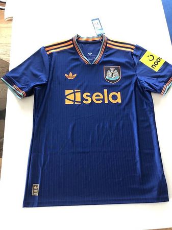 Adidas Trikot Newcastle United authentic away 25/26 Gr.L Neu