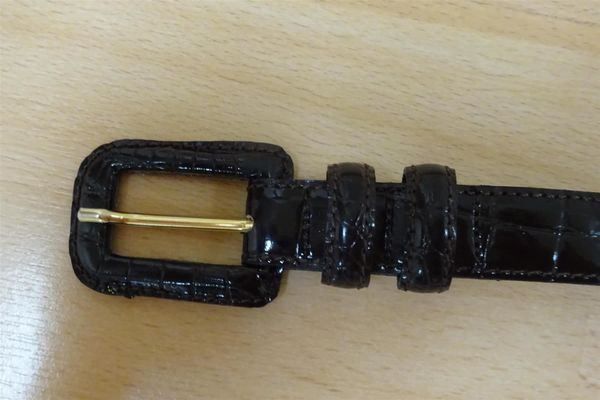 Cinture: Gürtel - Lackleder - braun - Grösse 42 – Usato da Zofingen venduto da Justizia_01 1