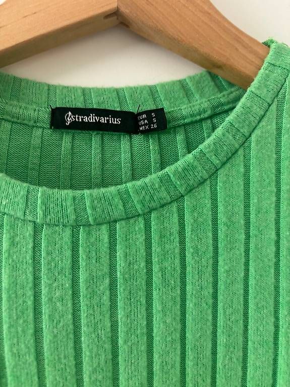 Maglioni & Felpe: Cropped Pullover grün, S – Usato da Oftringen venduto da violetta9 1