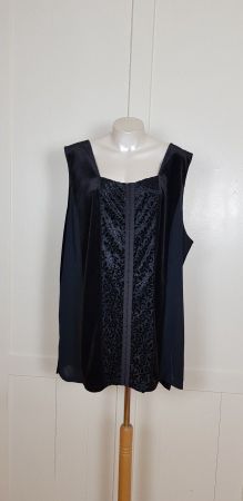 Miederoberteil, Pannesamt, Chiffon, neuwertig, Gr. 56 58