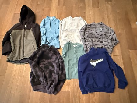 Kleiderpaket Jungen Oberteile 7 Teile 140-158 