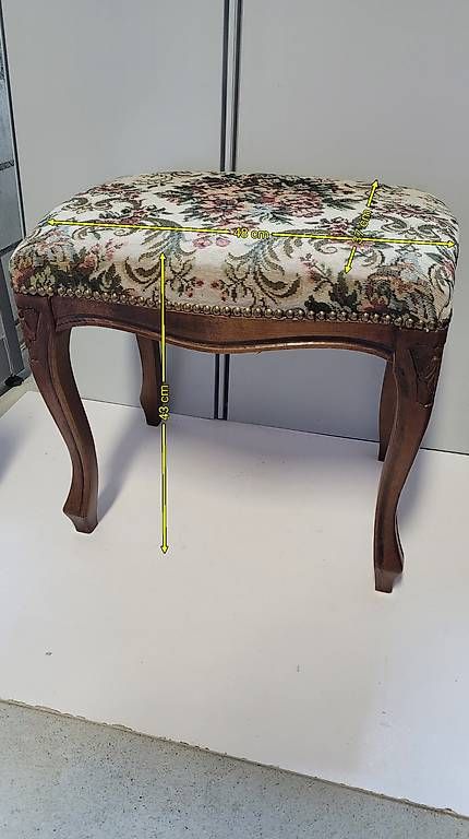 Hocker: Hocker / Polsterhocker / Sitzhocker – Gebraucht aus Zofingen von Loop_ReSale 2