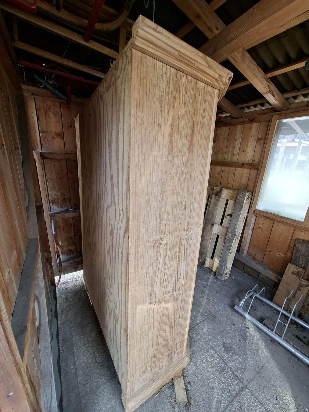 Schränke: Massiver Kleiderschrank aus Holz – Gebraucht aus Balterswil von bischoftanja 4