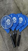 4 Badmintonschläger mit Hülle guter Zustand