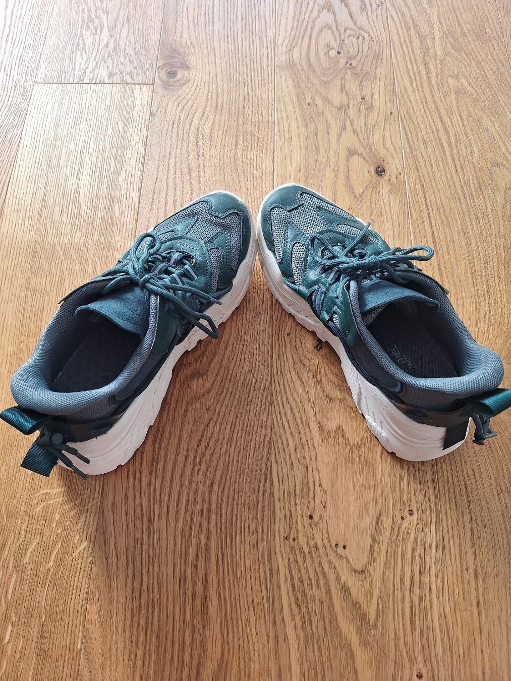 Scarpe da donna: essentiel Antwerp sneakers Gr. 38 – Usato da Thalwil venduto da ivi010 5