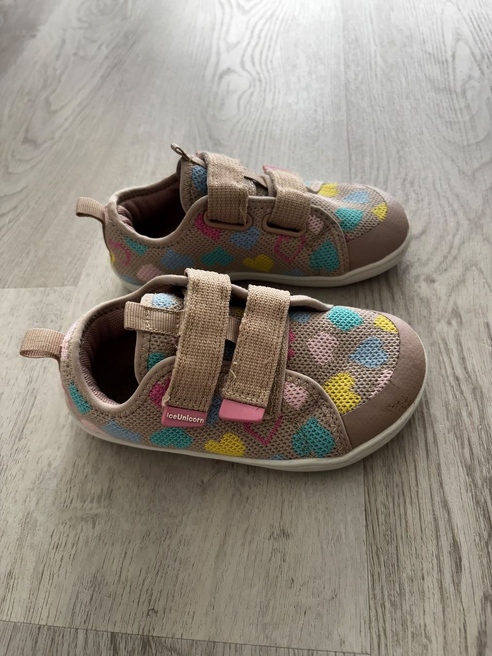 Scarpe per ragazzi: Kindersneaker Gr 27 – Usato da Hochfelden venduto da rub_rnw5 1