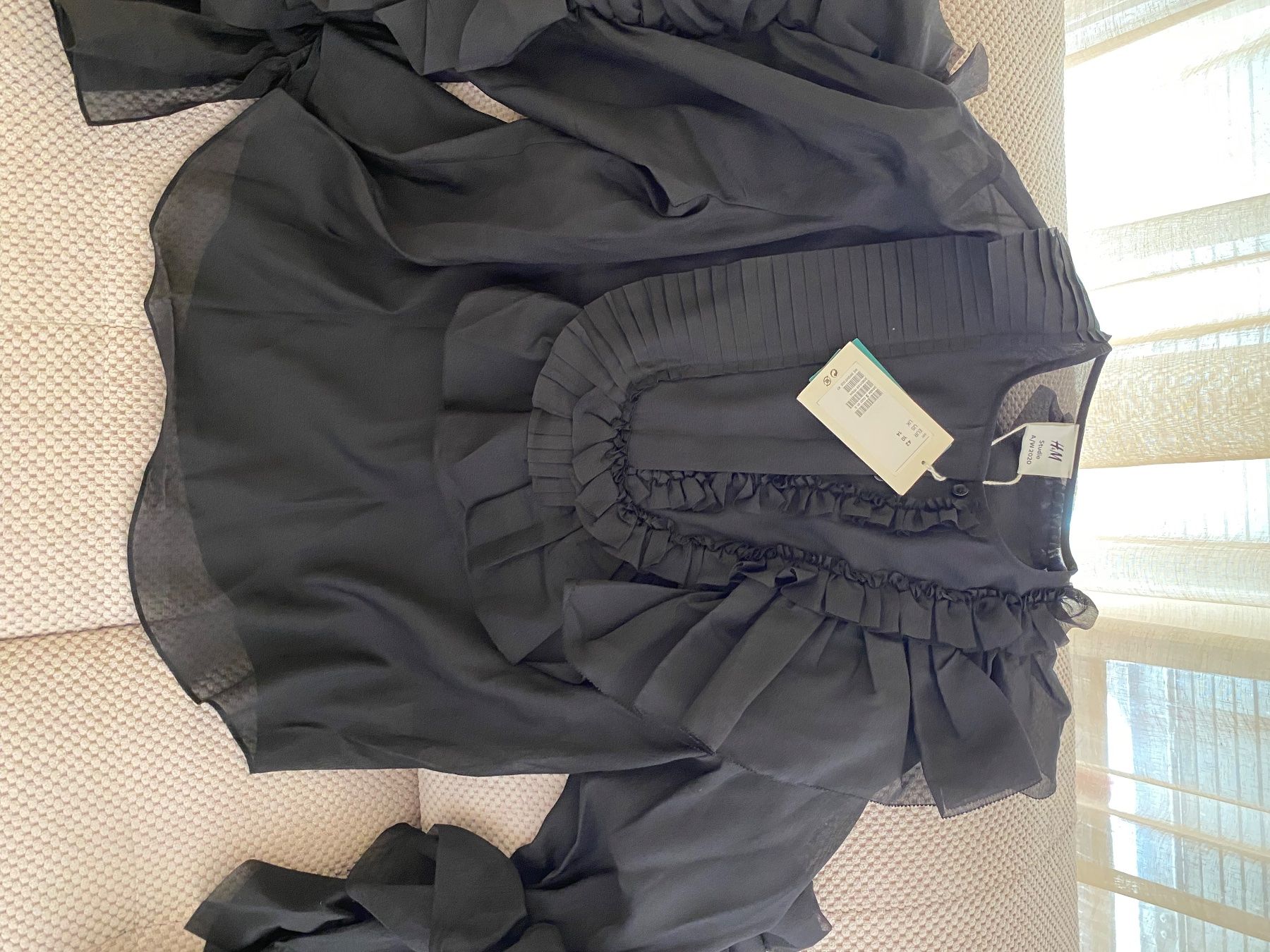 Camicette: H&M Studio 2020 extravagante Bluse – Nuovo e nell'imballaggio originale da Vetroz venduto da Gundisima 1
