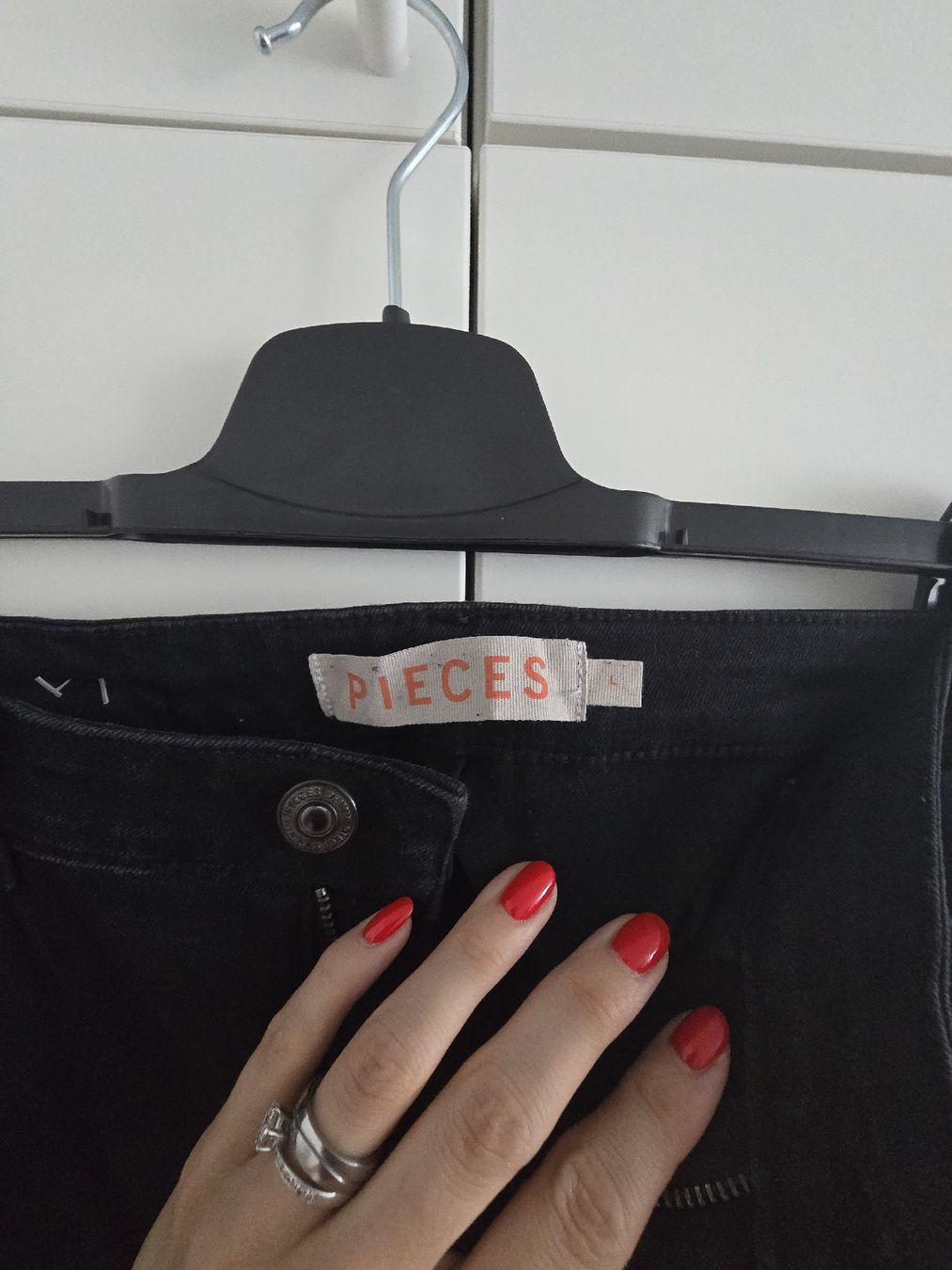 Pieces Jeans: Pieces Jeans - Grösse L – D'occasion à Rickenbach b. Wil par Kth_v8 1