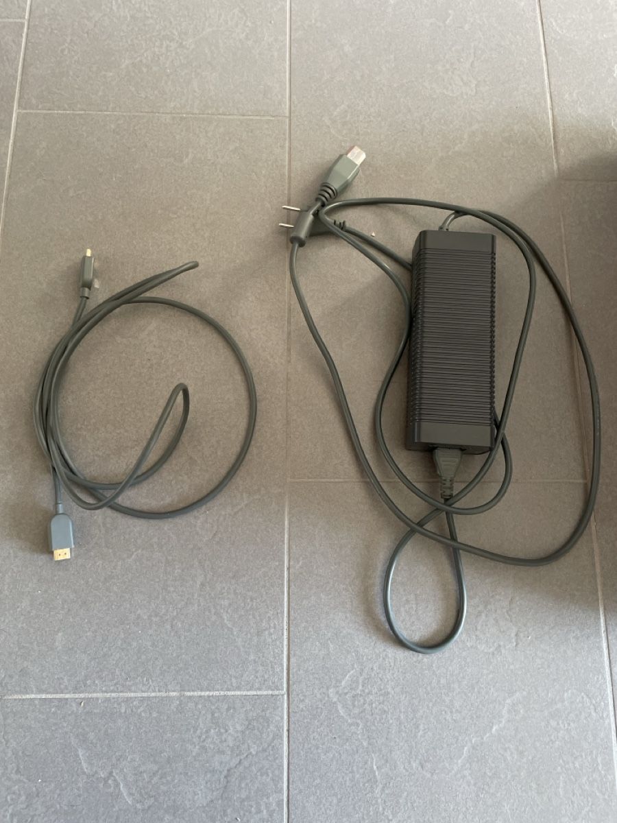 Microsoft Konsolen: Xbox 360 – Gebraucht aus Selzach von adr_8mst 2