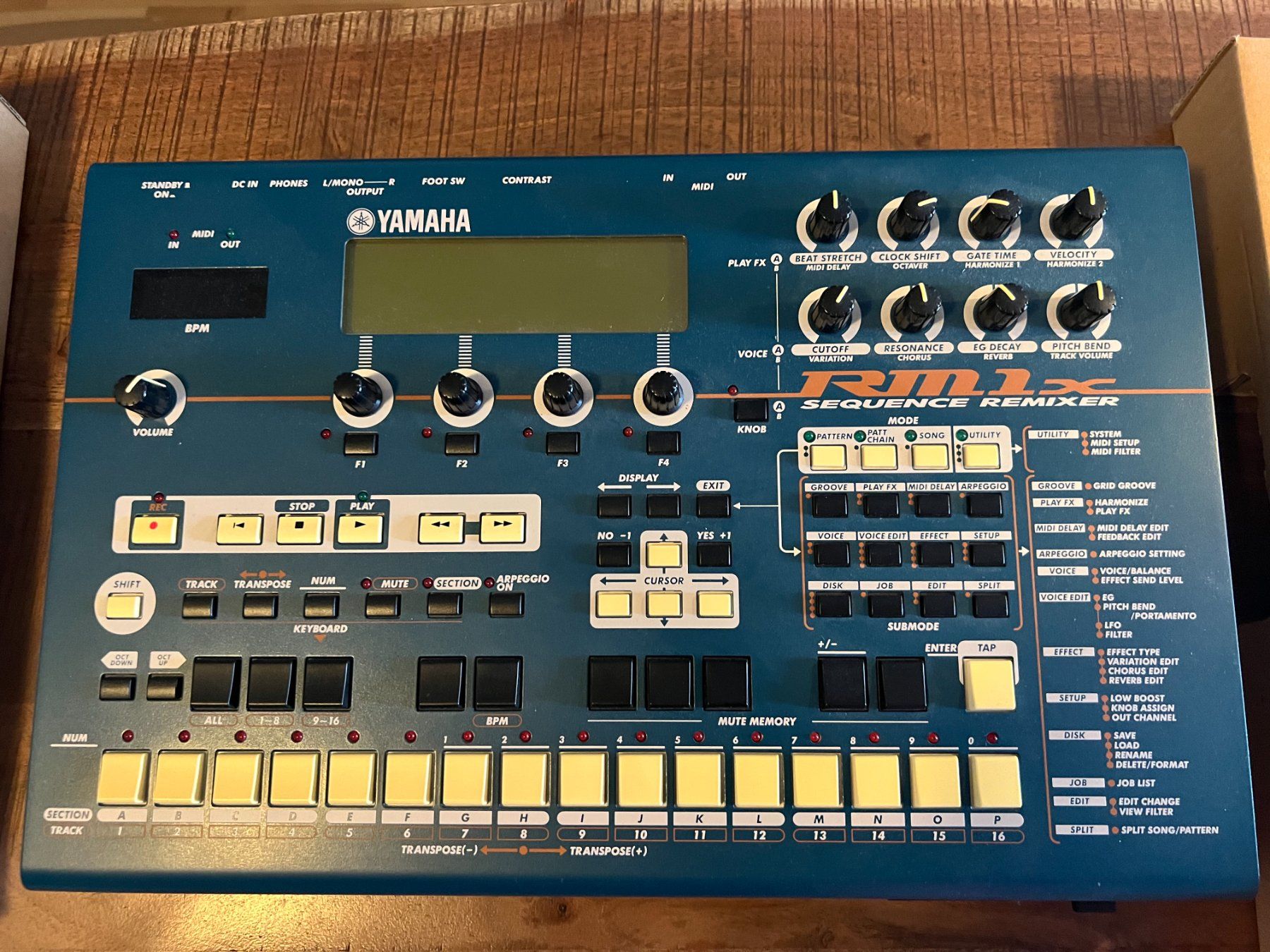 Yamaha Musikinstrumente: Yamaha RM1x – Neu (gemäss Beschreibung) aus Veysonnaz von ric_gt8f 3