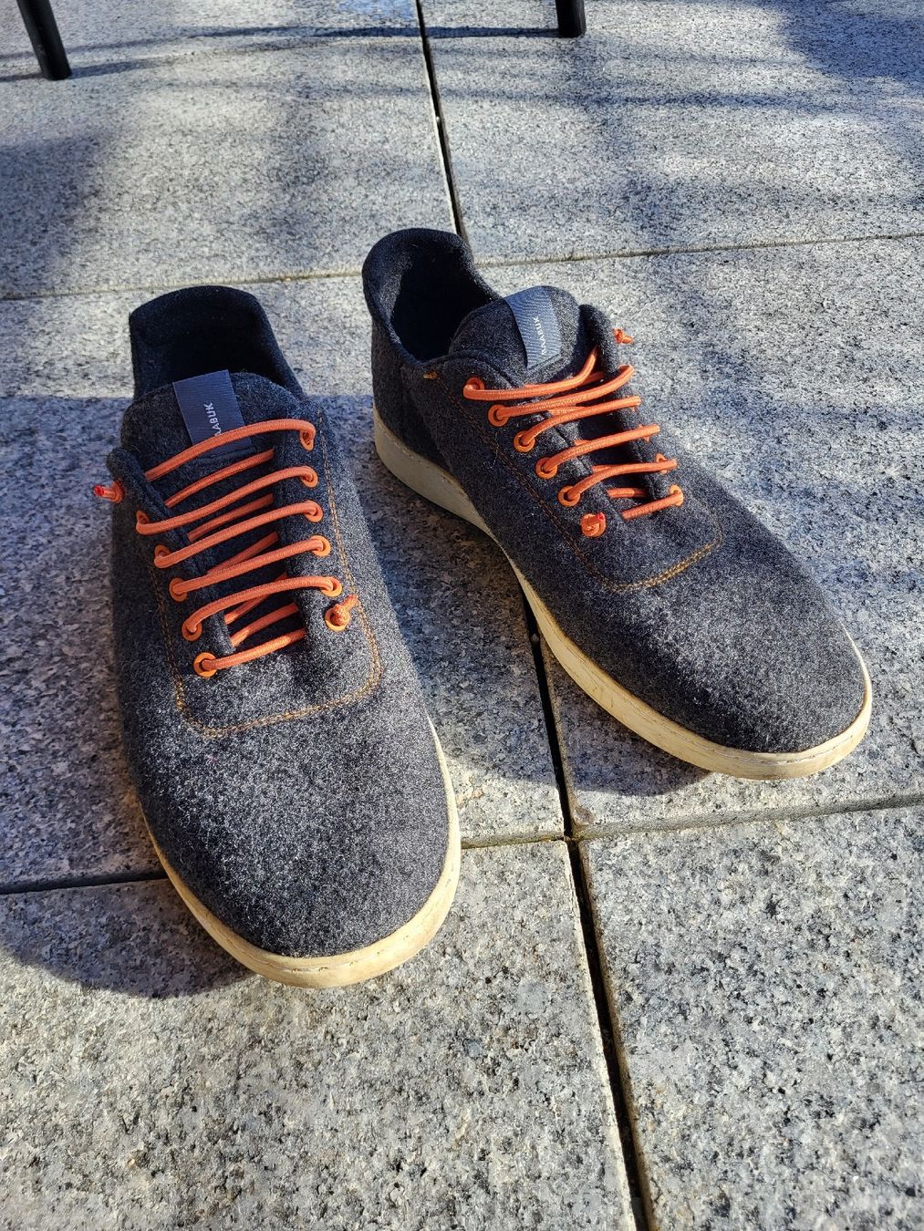 Scarpe da uomo: BAABUK  - LAINE Chaussures Taille 42 – Usato da Haute-Nendaz venduto da DetoutDerien