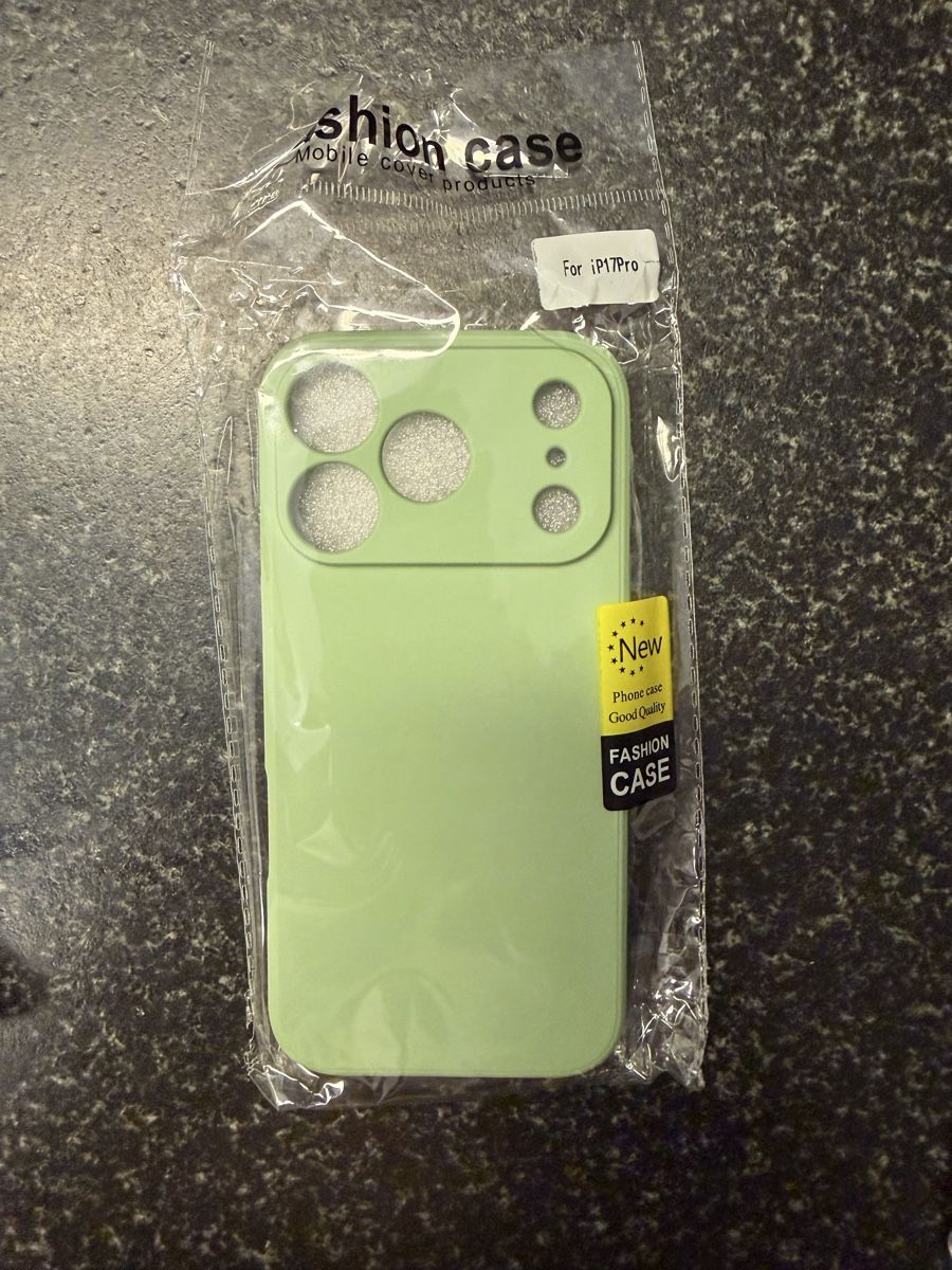 Apple Cover & Protezioni schermo: originalverpackte Handyhülle iPhone 17 pro – Nuovo e nell'imballaggio originale da Kriessern venduto da lau_t2y2