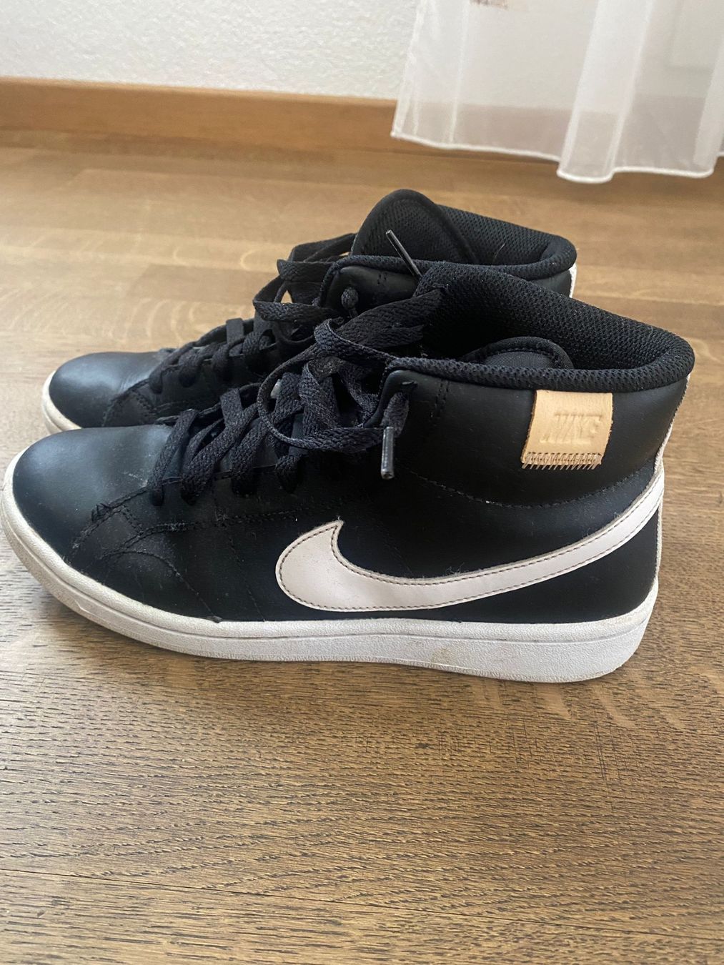 Nike Scarpe per ragazzi: Nike Sneaker 39 – Usato da Glattbrugg venduto da A.S.90 5