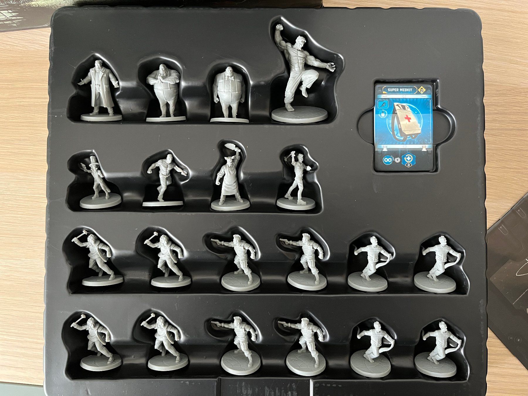 Giochi: Batman Gotham City Chronicles - Wayne Manor & Arkham Asylum – Nuovo (secondo la descrizione) da Petit-Lancy venduto da cinrox 4