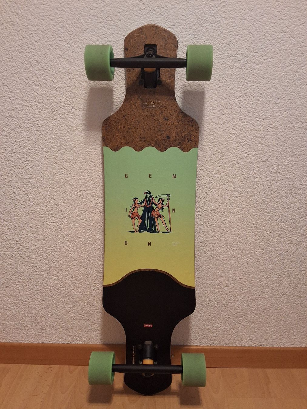 Globe Skateboards: Longboard Globe 35'' – Neu (gemäss Beschreibung) aus St. Gallen von mar_rv5d 1