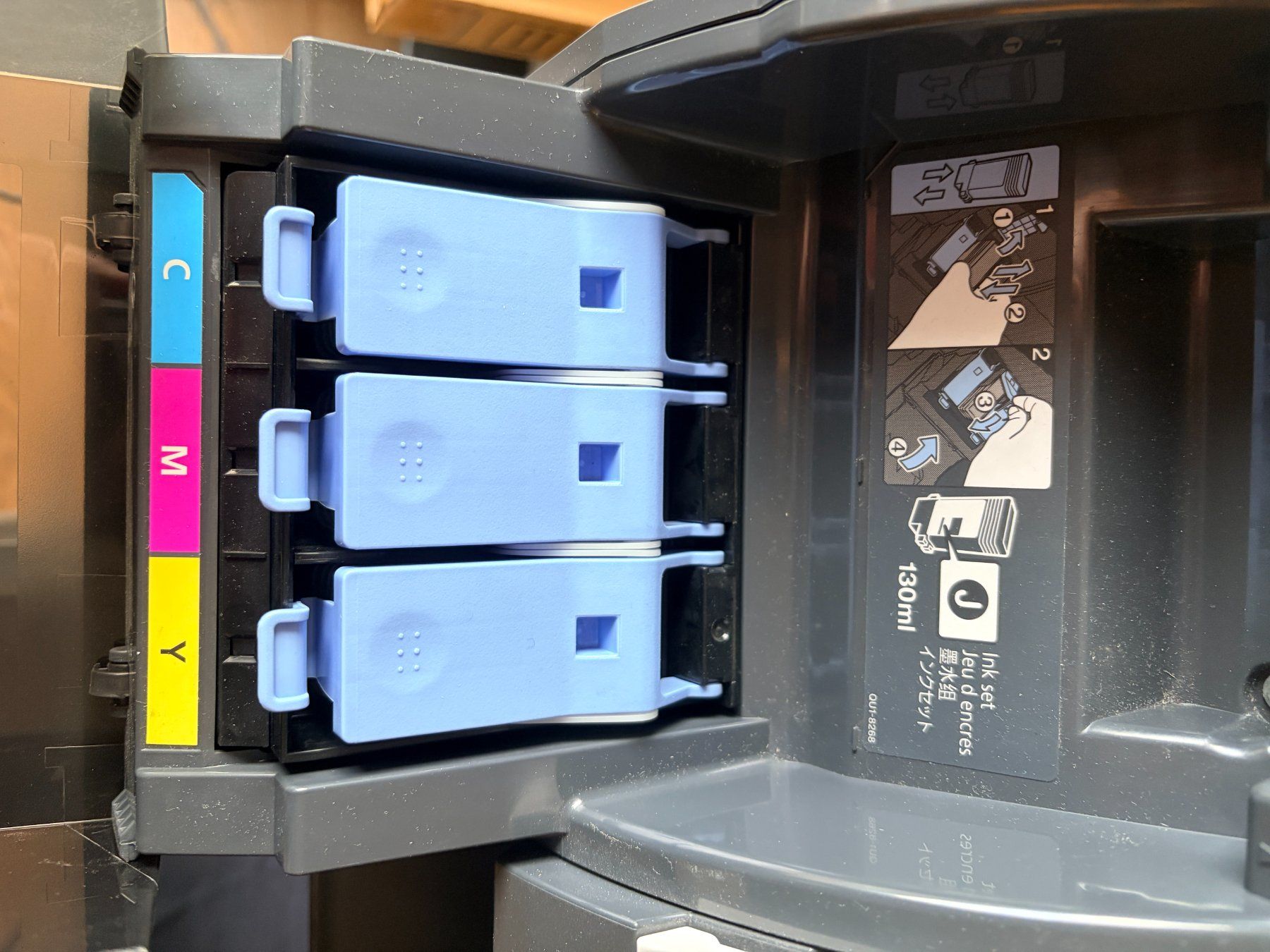 Canon Imprimantes: Canon imagePROGRAF iPF765  Plotter A0 / 36" + cartouches – D'occasion à Collombey par malik.bkn 9
