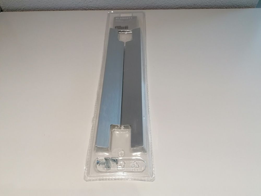 2 Dachbodenlüftungsabdeckungen 30x30 Cm – Aluminium Mit Lamellen & Maschendraht, Inkl. Schrauben Für Wandmontage