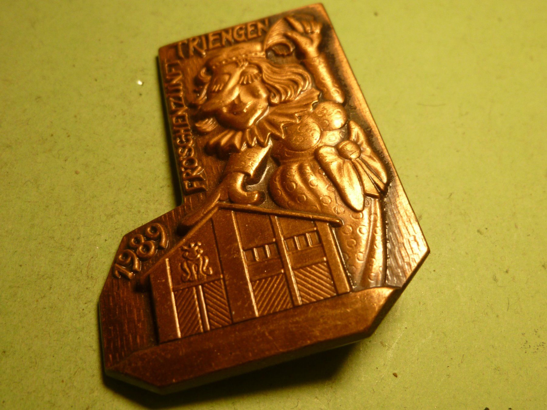 Placchette & Badge: TRIENGEN 1989 BRONZE – Usato da Ried (Muotathal) venduto da Mandarin02
