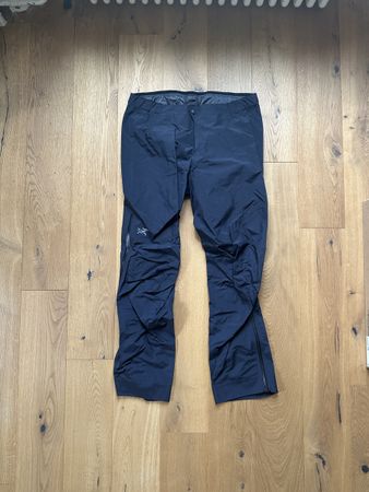Arc‘teryx Regenhosen