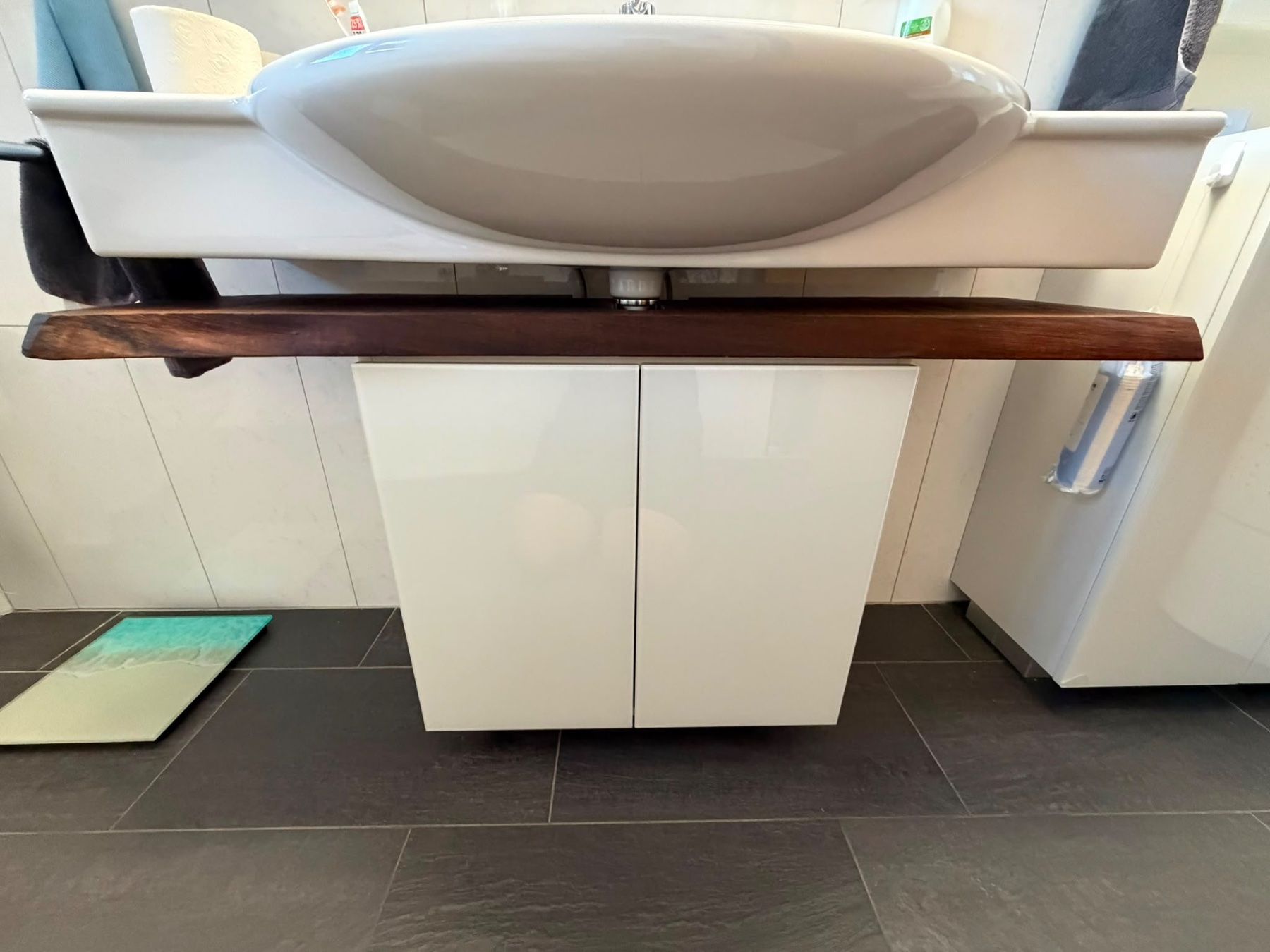 Mobili per bagno: Waschbeckenunterschrank – Usato da Kestenholz venduto da cvx_889vv