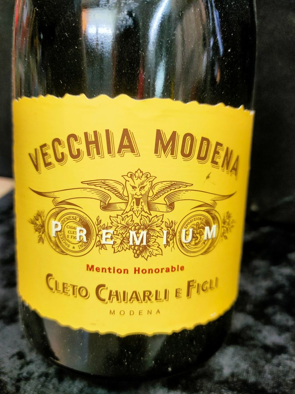 Spiritueux: 3 BOUTEILLES VECCHIA MODERNA PREMIUM CLETO CHIARLI E FIGLI – Neuf (Voir description) à Genève par Leboucheoreilles 2