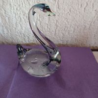 groser Schwan aus Glas