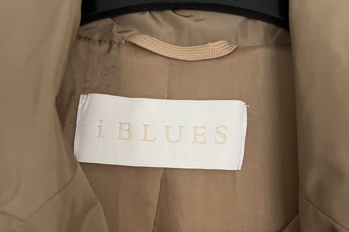 Cappotti: i BLUES Trenchcoat Gr. 36/D. – Usato da Uster venduto da Family_Boutique 2
