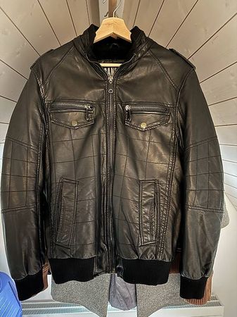 Lederimitat Jacke schwarz / grösse M