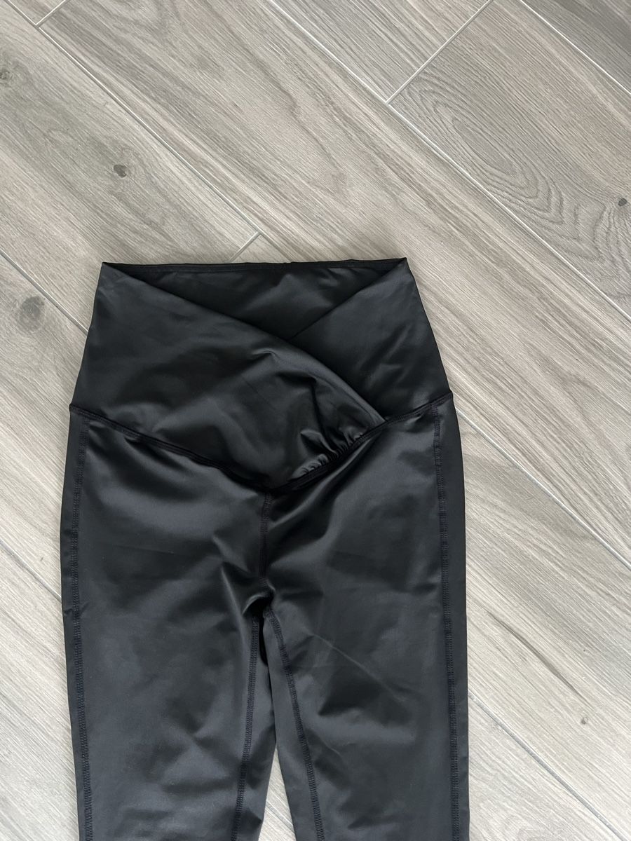 Leggings: Umstandsmode Leggins Grösse S – Usato da Niederhelfenschwil venduto da tab_xlc7 1