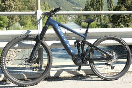 Neuwertig, Vitus E-Sommet 297 VR E-Mountainbike <380km Gr. L